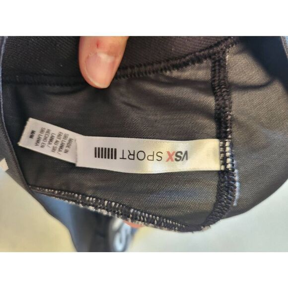 Victoria's Secret VSX Sport Size M Racerback Sports Bra - Picture 3 of 3